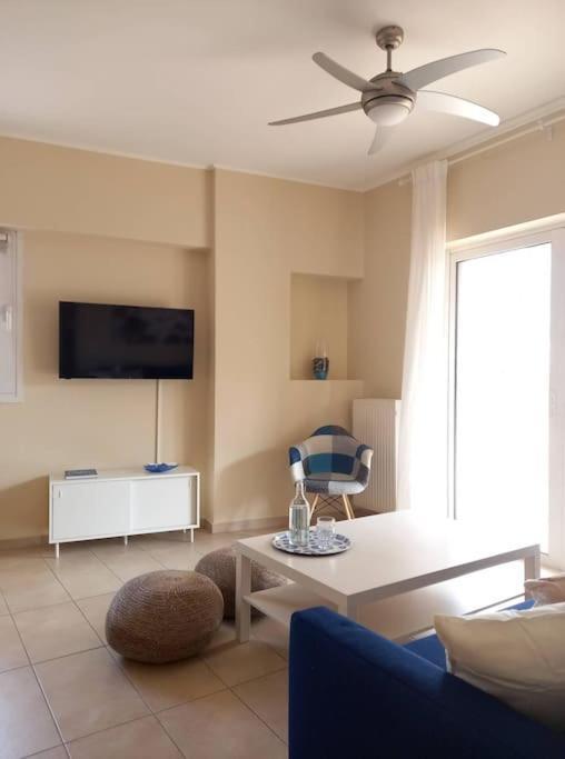 Blue -Spacious 1Bdr Corner Flat/Balcony/View Διαμέρισμα Αθήνα Εξωτερικό φωτογραφία